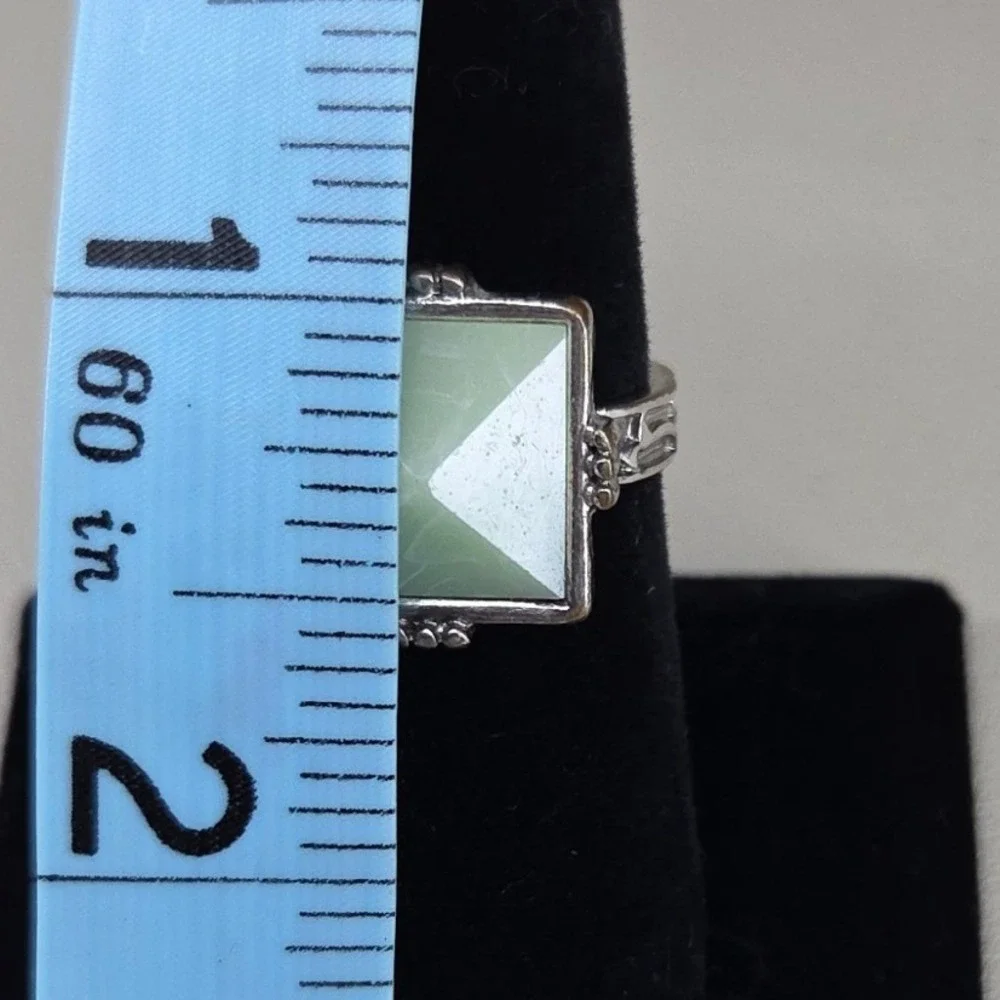 N/A square pyramid